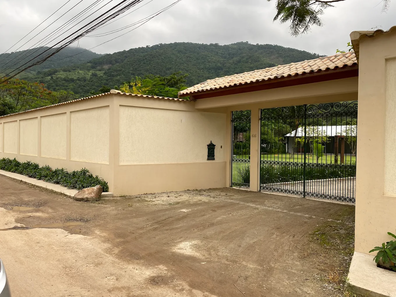 Entrada da Casa Flamboyant em Niterói